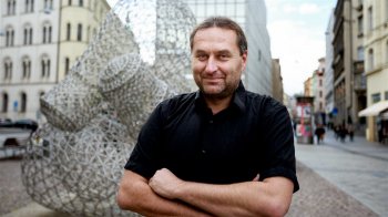 Milan Štefanec - občanský aktivista, zakladatel Nesehnutí, cestovatel, znalec Gruzie i Ukrajiny a milovník dálného východu 